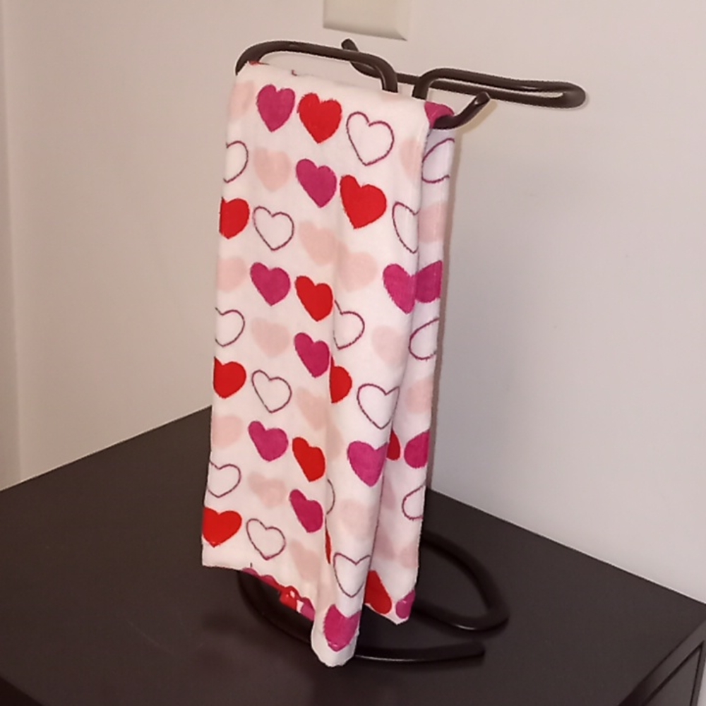 Target mDesign Metal Hand Towel Holder for Bath Vanity Counter Top 8.2" x 14"
